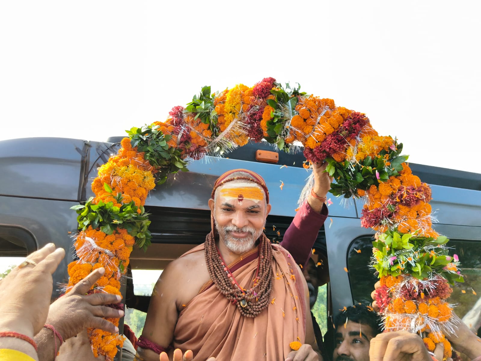 कानपुर देहात पहुचें जोशीमठ के शंकराचार्य एवं गौ रक्षार्थ धर्मयुद्ध यात्रा प्रमुख अविमुक्तेश्वरानंद महाराज